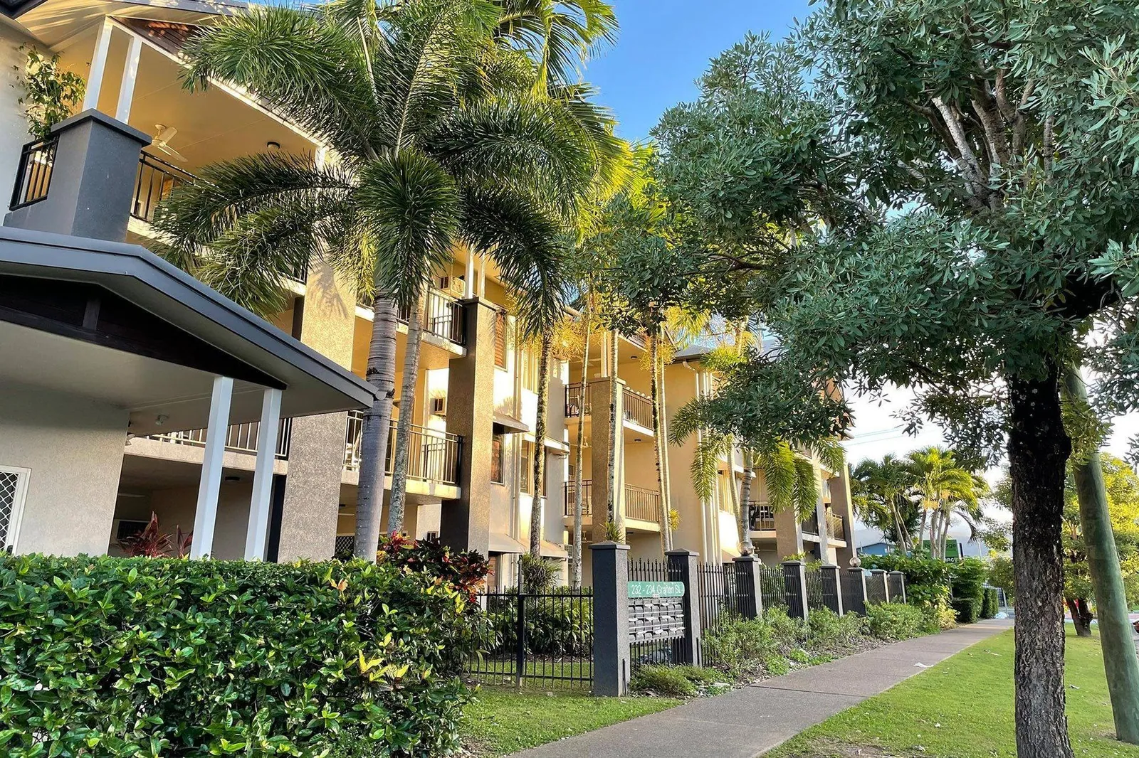 Cairns Pavilions apartment complex after external repainting