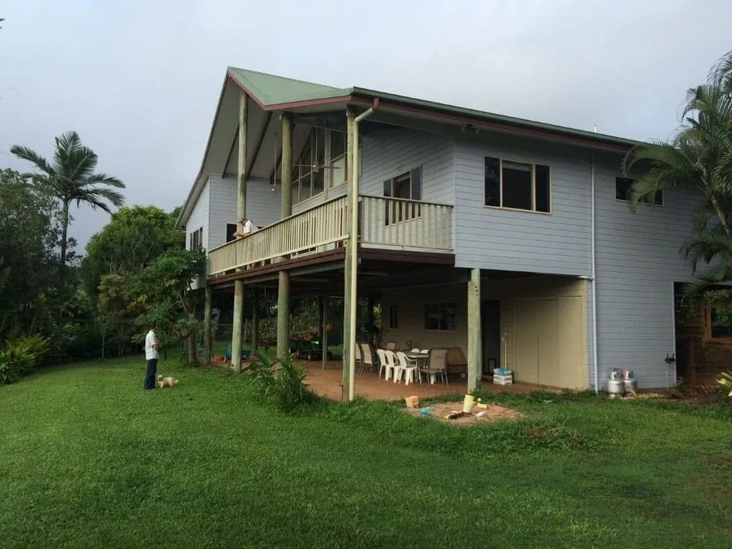 Traditional Queenslander home in Cairns after a full exterior repaint